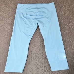 Nike Blue Cropped Leggings with Ruching Detail
